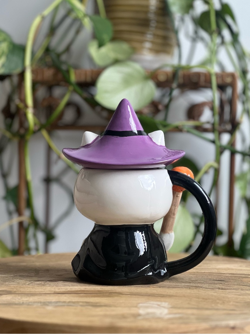 Sanrio Hello Kitty Witch Mug with Lid - Picture 3 of 5